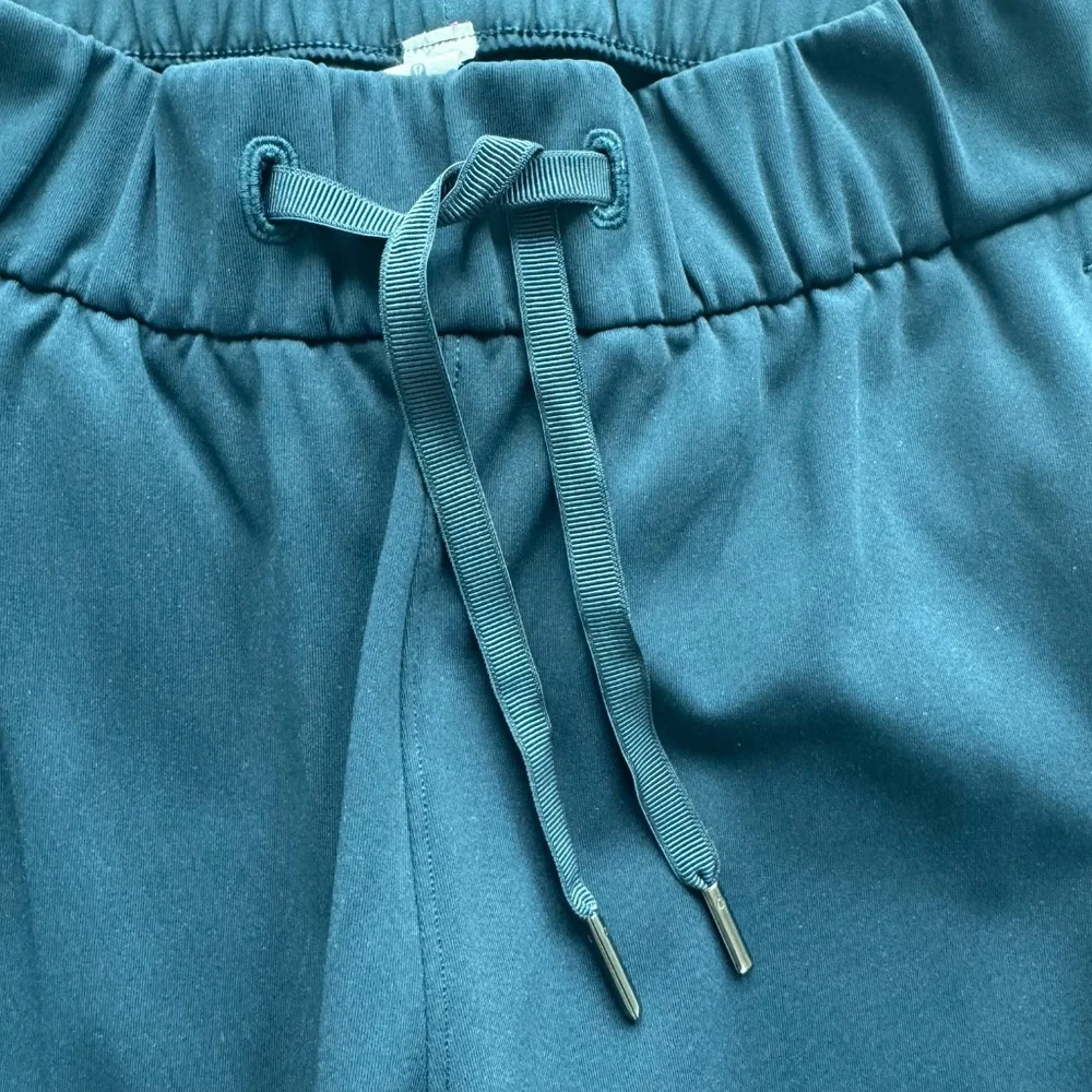Lululemon On The Fly Pant *28